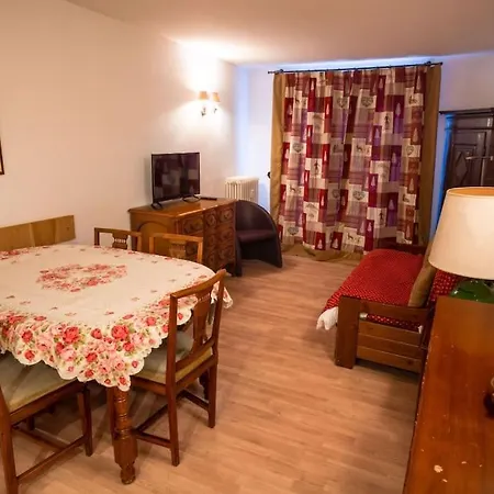 Апартаменти Bilocale B215 Con Nicchia Брей-Червінія